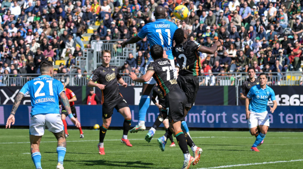 Ozbiljan kiks Napolija u Veneciji