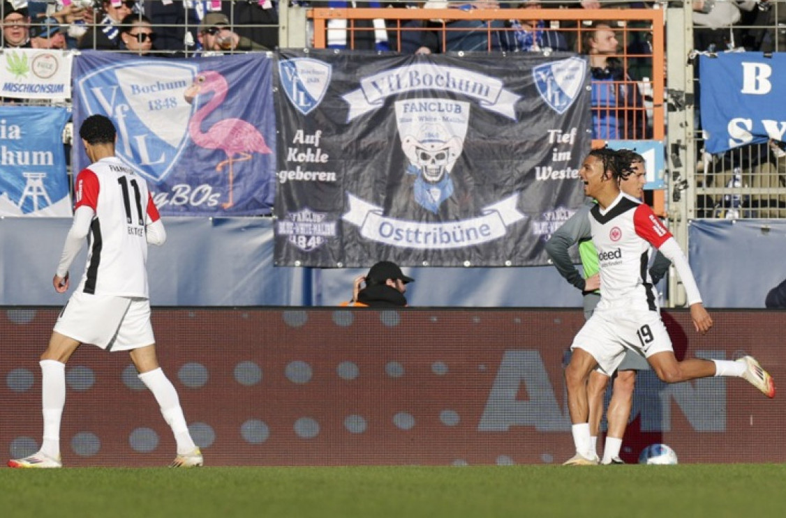 Meč Bundeslige kasnio iz bizarnog razloga – Ajntraht slavio