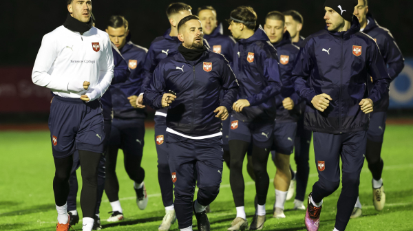 Srbija odradila trening –  Vlahović nasmejan u Pazovi FOTO