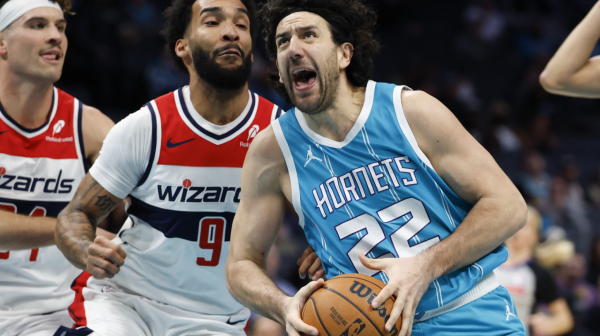 Zvezda nudi Miciću 4,2 miliona evra?!