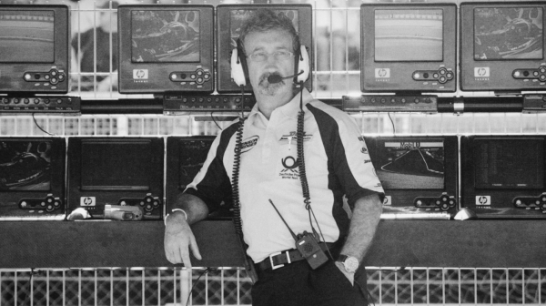 Preminuo Edi Džordan