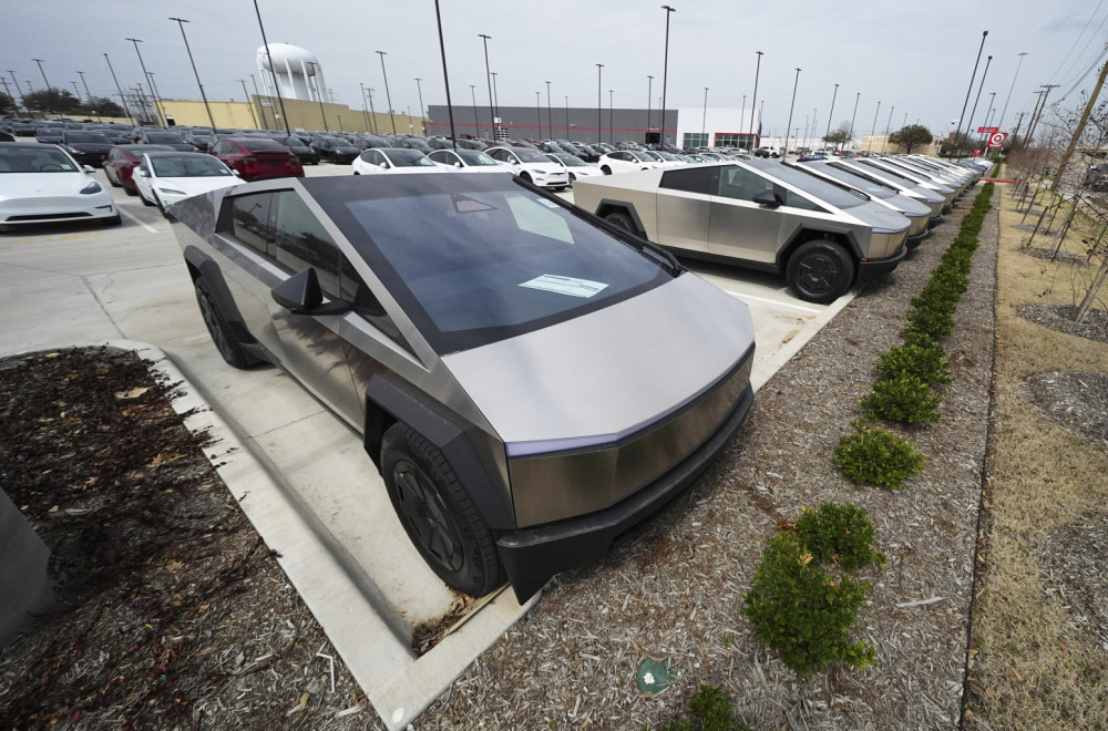 Tesla Cybertruck: Šta se desilo sa milion rezervacija?