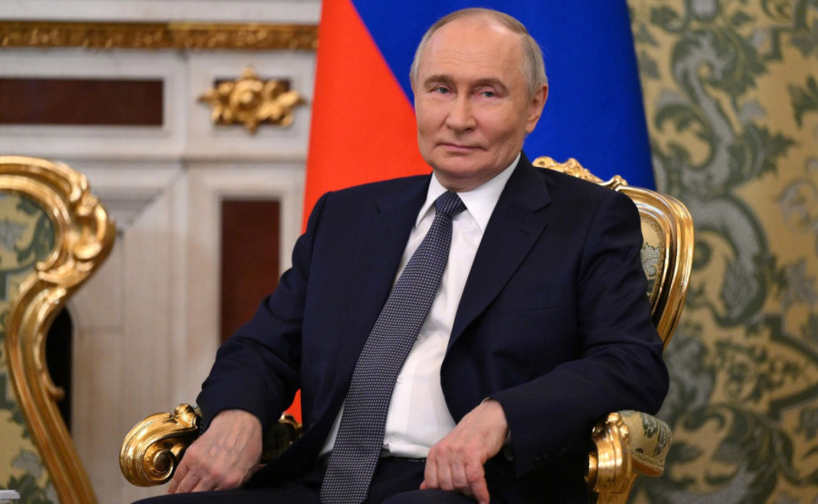 Putin trlja ruke, Tramp razvaljuje