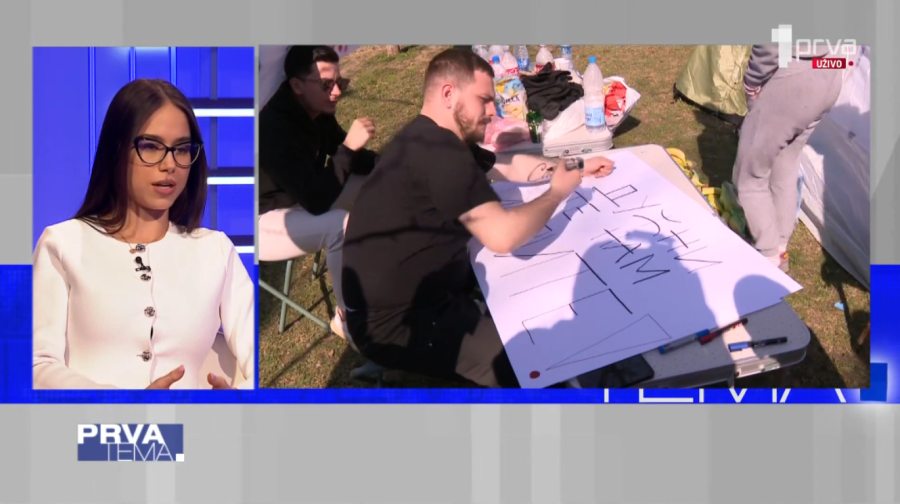 Studenti koji žele da uče na TV Prva poručili: Ostajemo u Pionirskom parku do ispunjenja zahteva
