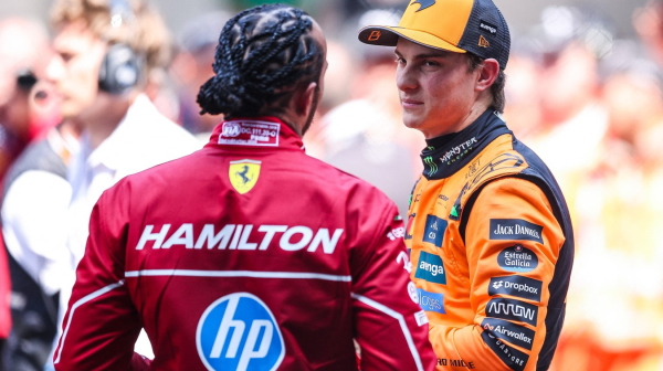 Hamiltonu prva pobeda u Ferariju – Meklaren ekspresno odgovorio