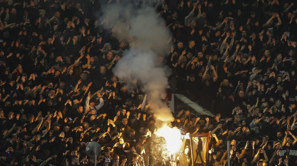 Spektakl u Humskoj! FOTO/VIDEO