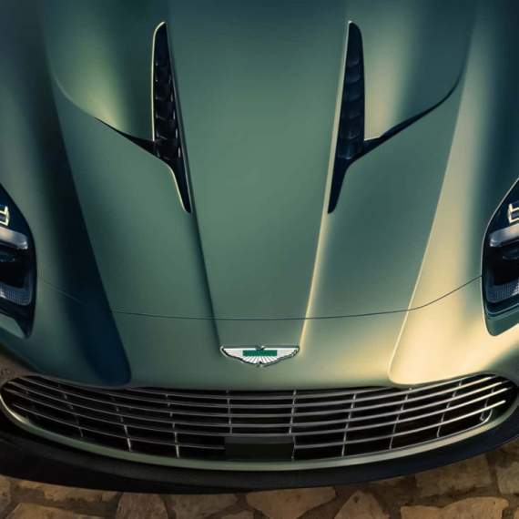 Gde je krenulo nizbrdo? Prihod Aston Martina manji za četvrtinu