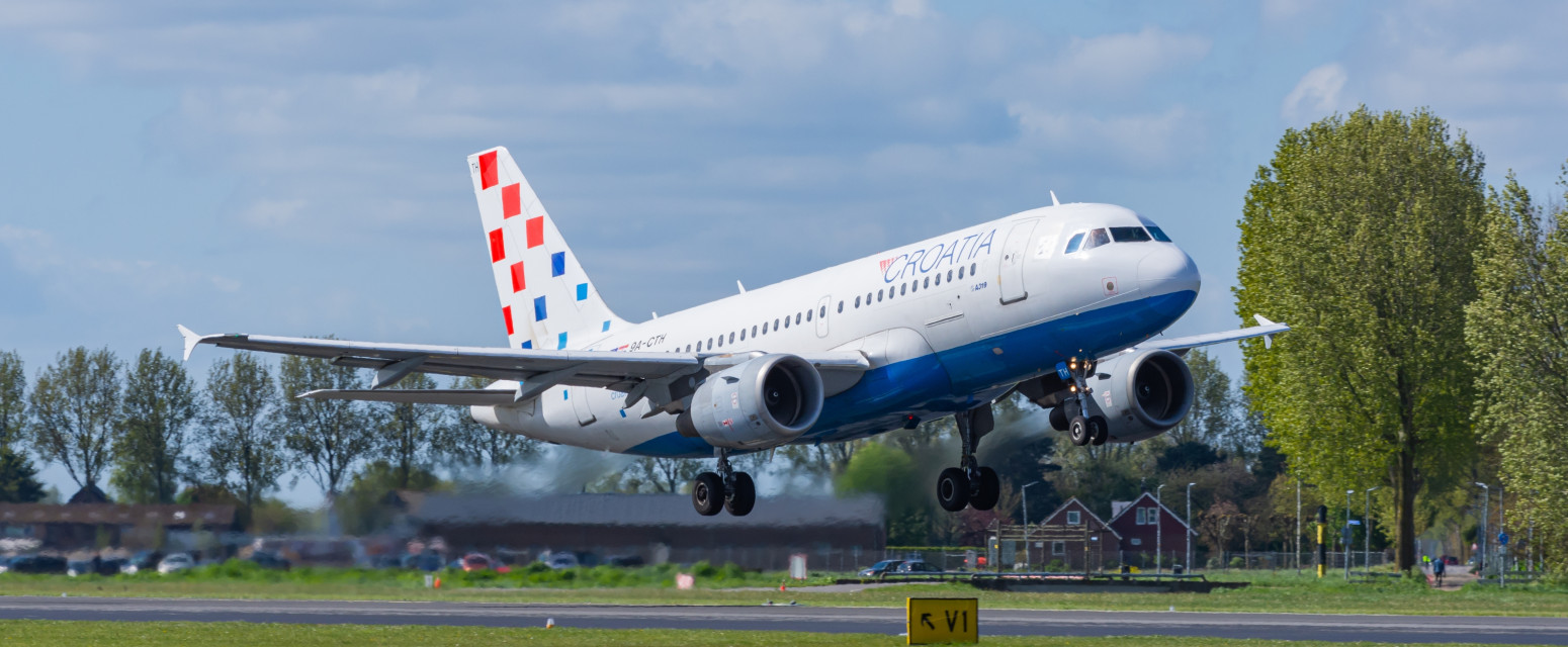 Uzbuna na nebu iznad Hrvatske: Avion se vratio u Zagreb odmah nakon uzletanja