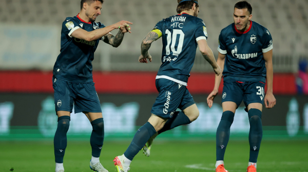 Meč sezone – Zvezda od 0:2 do 5:3 u režiji Kataija, na bod je od titule!