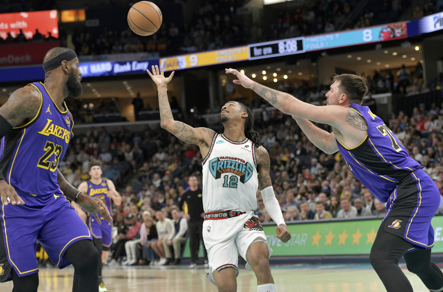 Nova "velika trojka" na pomolu? Lebron i Dončić dobili pomoćnika i ispisali istoriju VIDEO