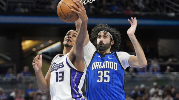 Bitadze kao "mini Jokić" VIDEO