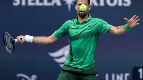 Zabrinjavajući snimak – Đokoviću oko skroz otečeno VIDEO