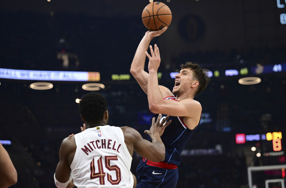 Bogdanović sjajan, Harden još bolji – Klivlend srušio Kliperse