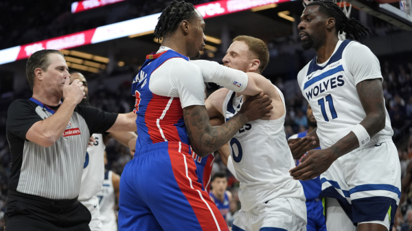 Skandal: Velika tuča u NBA – sedmorica isključena VIDEO