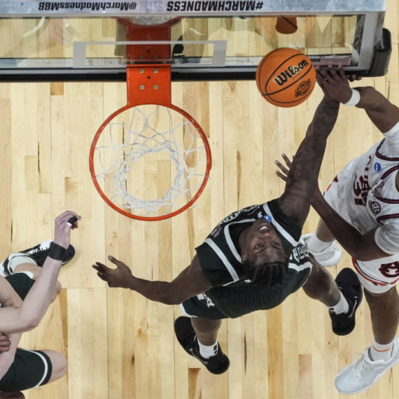 Ništa od "ludila" – svi favoriti na F4 VIDEO