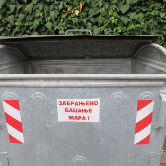 Uhapšena majka: Ostavila bebu pored kontejnera u Zemunu