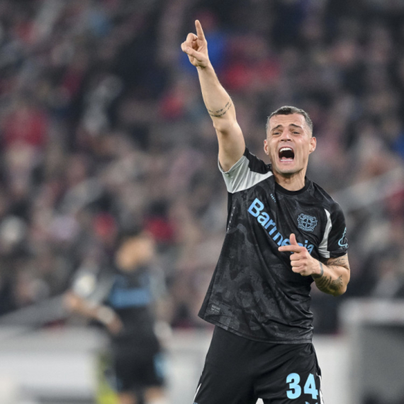 Džaka "u klinču" sa ultrasima posle blamaže u Kupu VIDEO