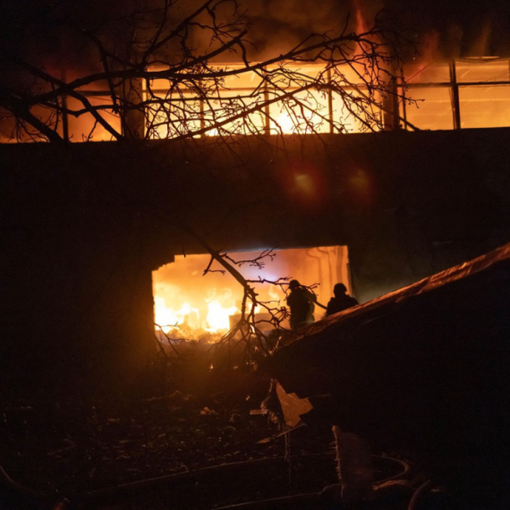 Rat – dan 1.329: Rusi preuzeli kontrolu; Ukrajina bez struje; Tramp sve bliži odluci – stiže tomahavk