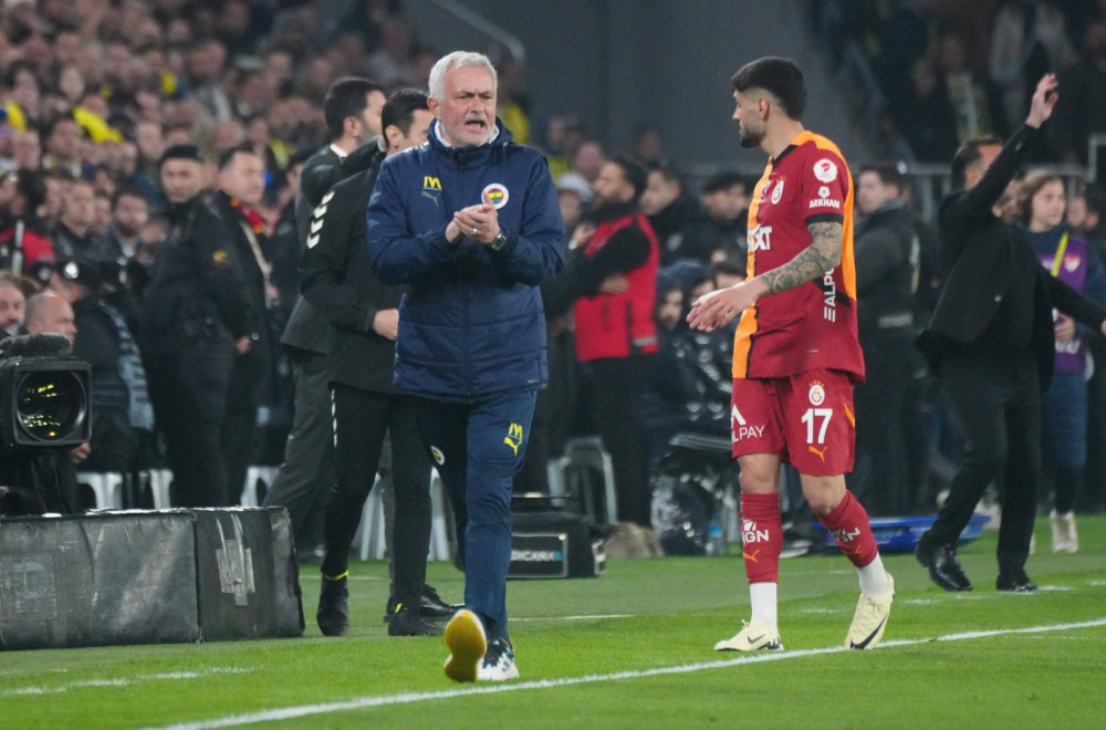 Ludilo u Istanbulu – Murinjo uštinuo za nos trenera Galatasaraja VIDEO