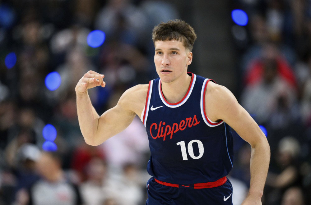 Bogi "cepao" trojke VIDEO