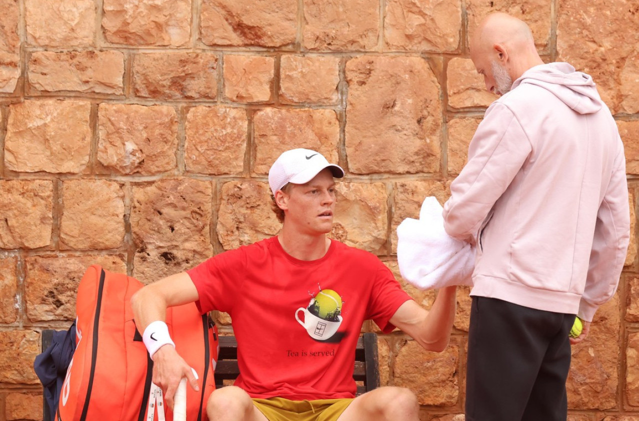 Otkrivena istina o doping skandalu Janika Sinera