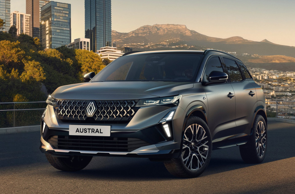 Redizajnirani Renault Austral dobio "očnjake" FOTO