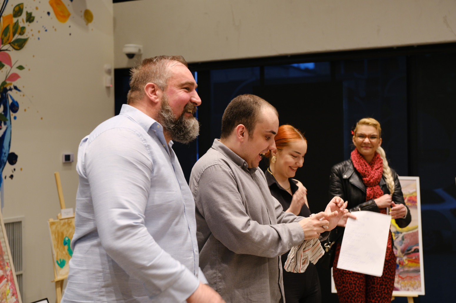 Budi svetlost, osvetli mrak: Humanitarna izložba za osobe sa autizmom u Fondaciji Mozzart do 6. aprila