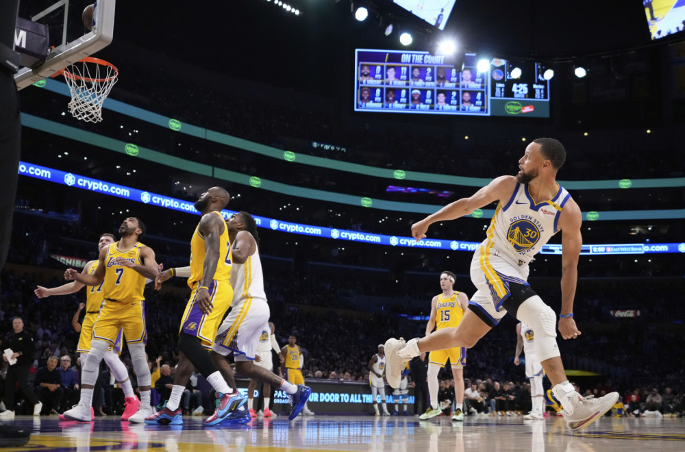 Dončić katastrofalan, Lebron nedovoljan – Kari se "osvetio" Los Anđelesu VIDEO