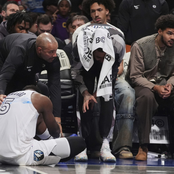 Bizarna povreda Entonija Edvardsa VIDEO