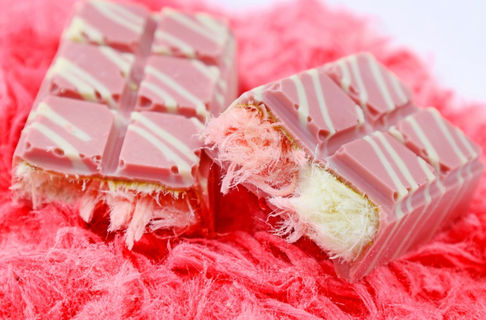 "Anđeoska kosa" "skinula" sa trona Dubai čokoladu: "Još je skuplja i odvratnija" VIDEO