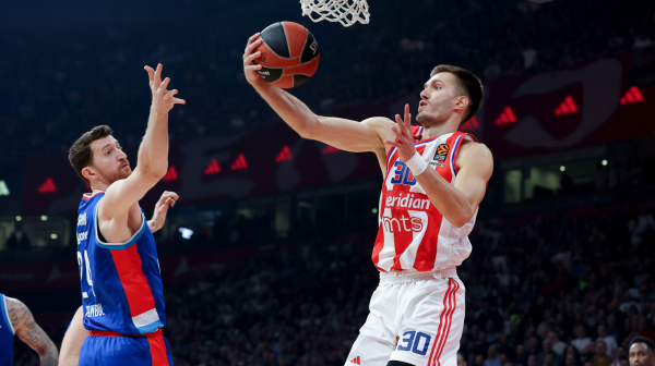 Zvezdina dva trilera u 45 minuta i poraz koji to nije morao da bude