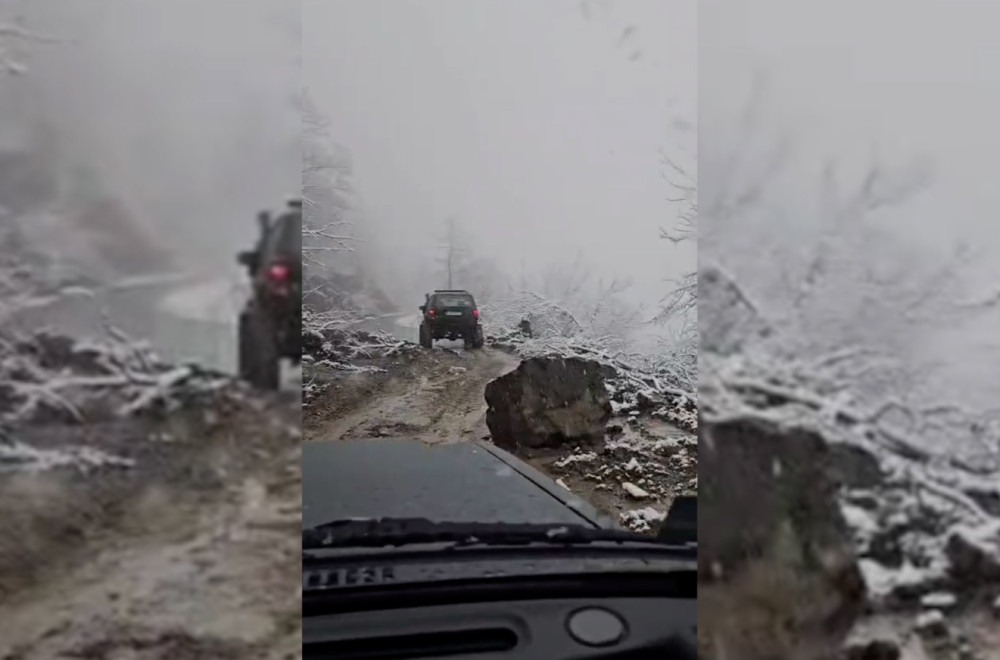 Haos: Ogromno kamenje se survalo na put VIDEO