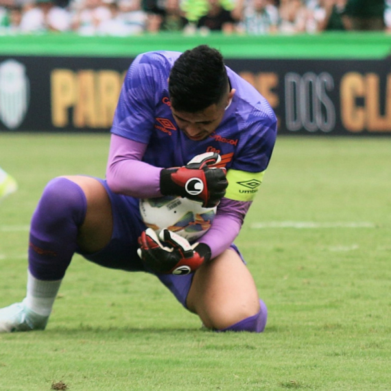 Novo fudbalsko pravilo prvi put primenjeno u Brazilu VIDEO