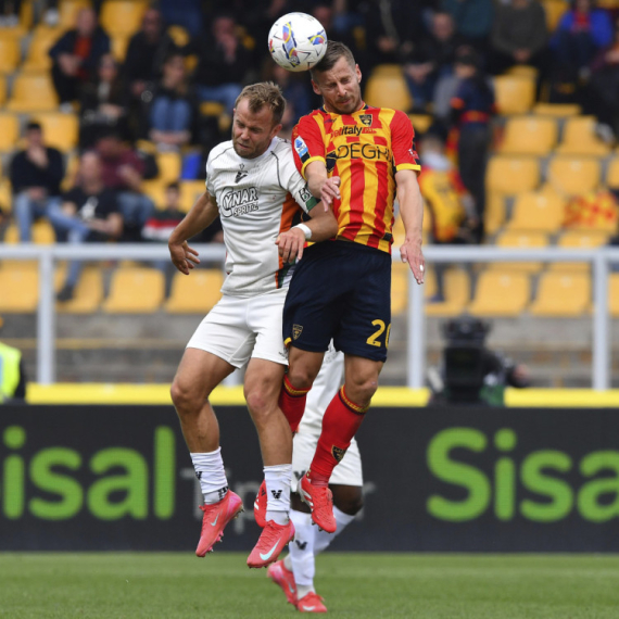 Leče i Venecija nastavili loš niz podelom bodova