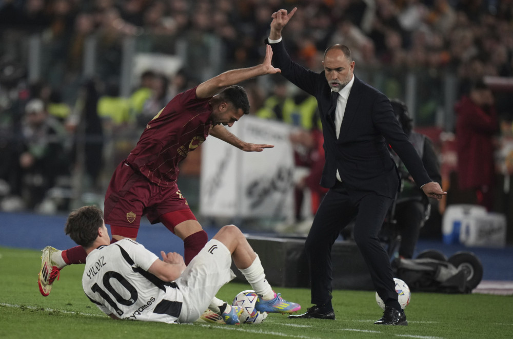 Derbi bez pobednika: Svilar i Roma odoleli Juventusu i zamenjenom Vlahoviću