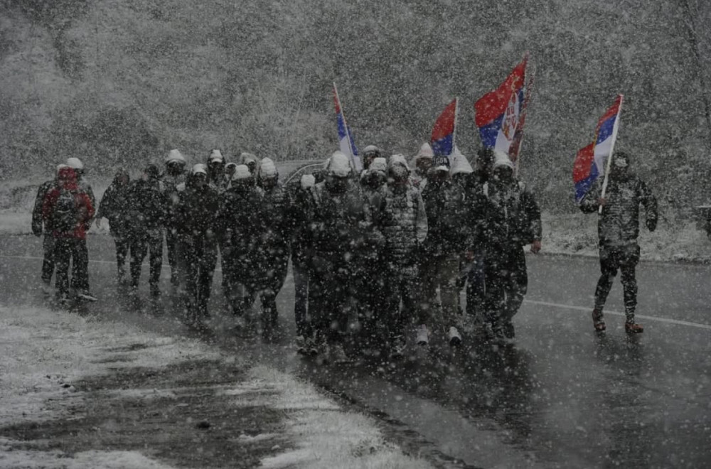 Vučić: Braćo sa Kosova i Metohije, hvala na ogromnoj ljubavi prema Srbiji FOTO