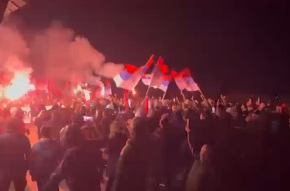 Ovako je izgledao veličanstveni doček u Kraljevu za Srbe sa KiM koji pešače do Beograda FOTO/VIDEO