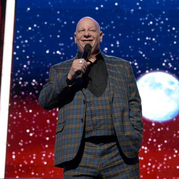 Poznati komičar hitno primljen u bolnicu FOTO