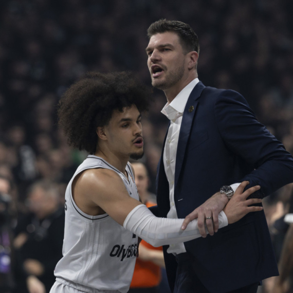 Košarkaška senzacija ostala bez trenera!