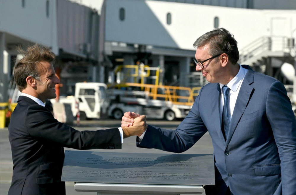 Vučić sutra u Parizu: Sastanak sa Makronom