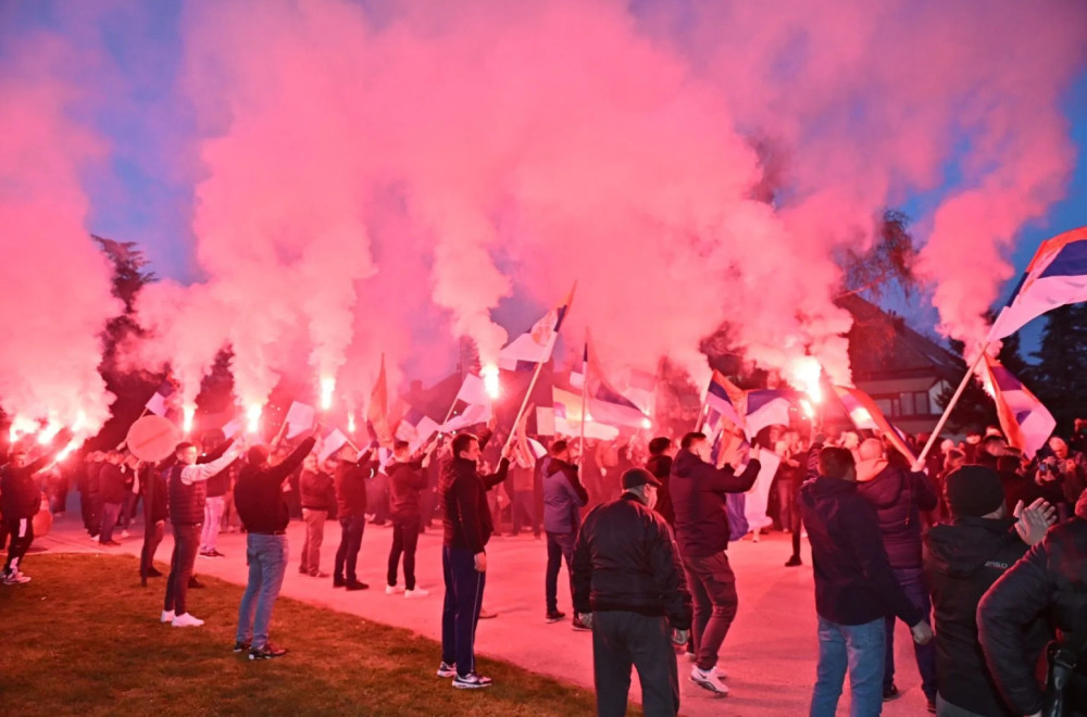 Srbi sa KiM idu ka Beogradu; Veličanstveni doček u Čačku; Velika podrška naroda FOTO/VIDEO