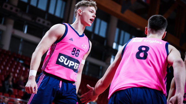 Megini klinci se šale sa konkurencijom – sa +118 do ABA finala