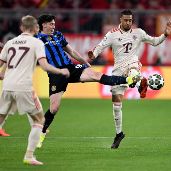 UEFA na udaru zbog Bastonija: "Ne razumeju se baš u fudbal" VIDEO