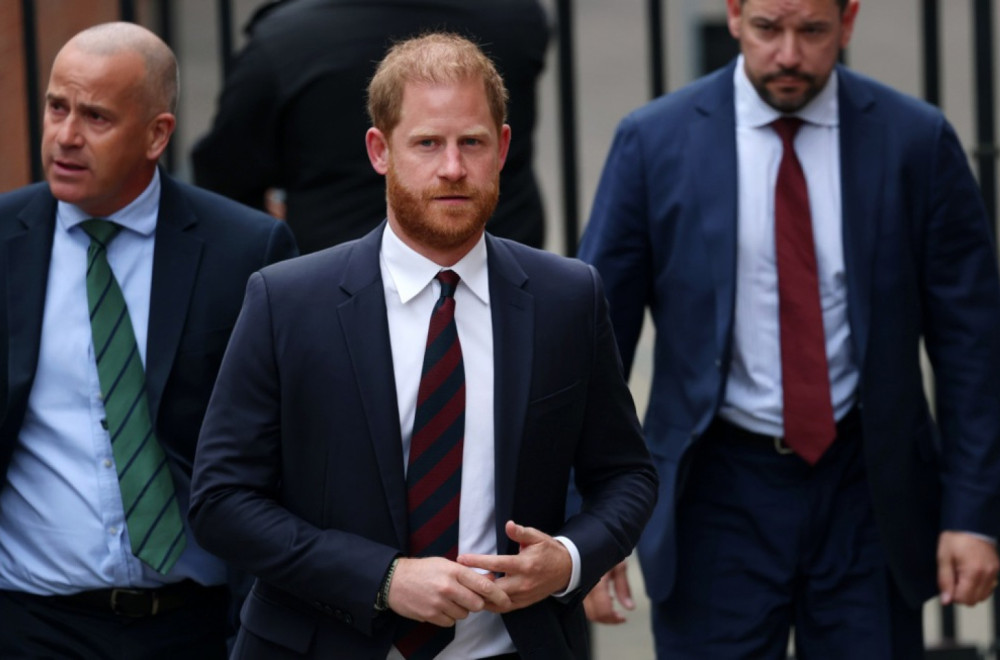 Princ Hari pružio ruku pomirenja Vilijamu i Čarlsu? VIDEO