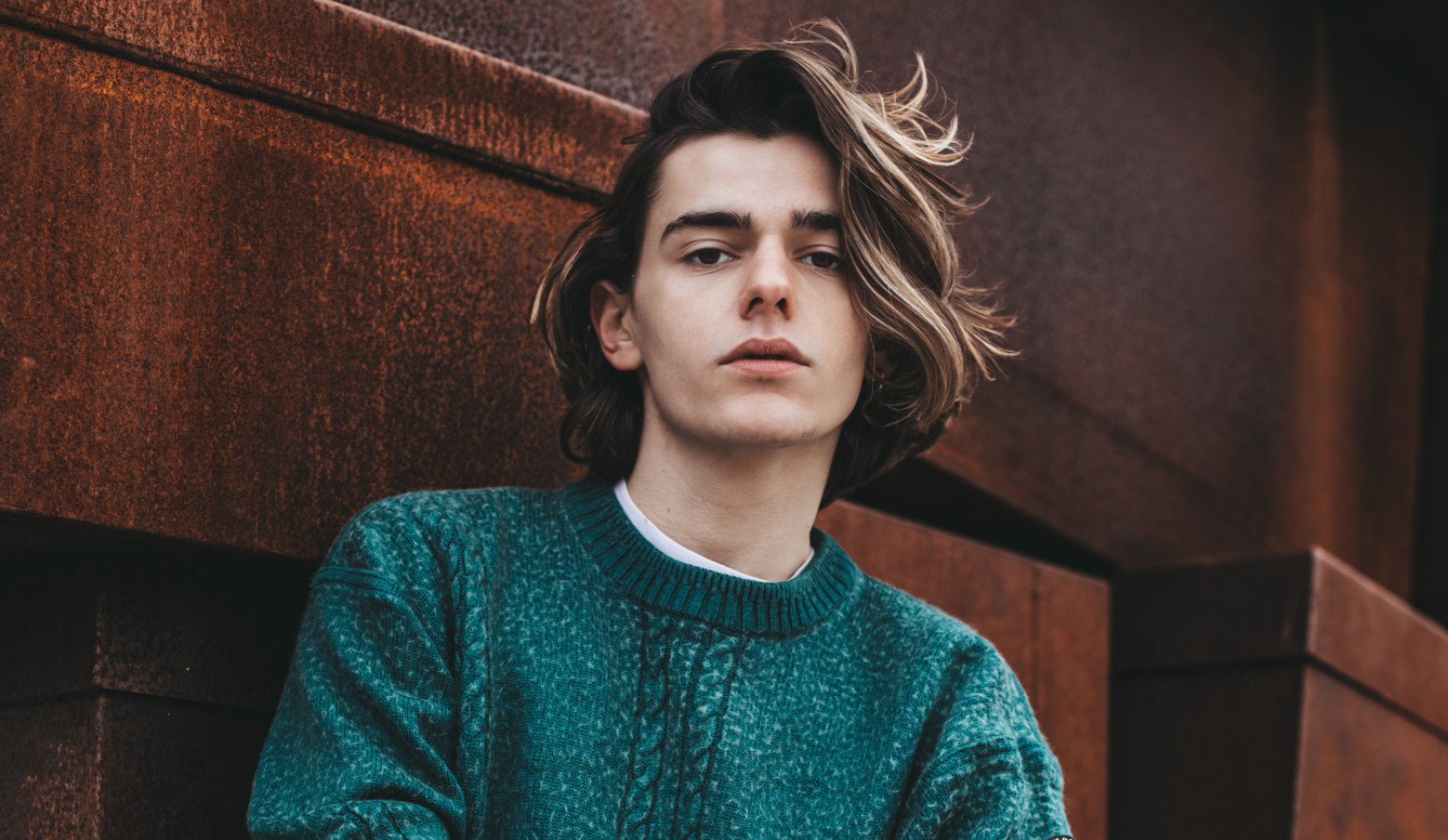 Poznati hrvatski pevač prvi put objavio fotke sa dečkom FOTO