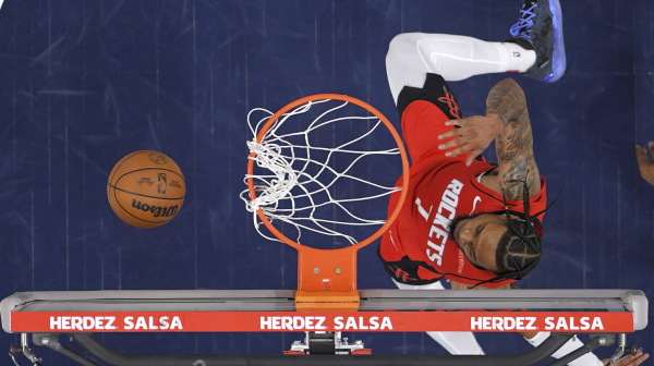 Skandalozna odluka na meču Bogdanovih Klipersa: Ovo nije faul?! VIDEO