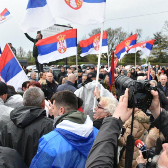 Stižu Spartanci SKC: "Patrijarh Varnava" organizuje odlazak na najveći narodni skup u Beogradu