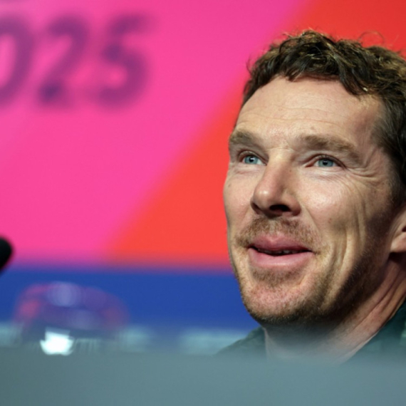 Poznati glumac neprepoznatljiv u novoj ulozi: "Šta se ovde dešava?" VIDEO