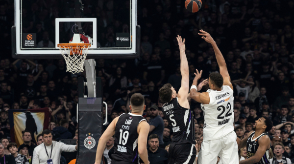 Tragičan poraz Partizana za kraj; Karlik veruje u trofeje; Javio se košarkaš Reala