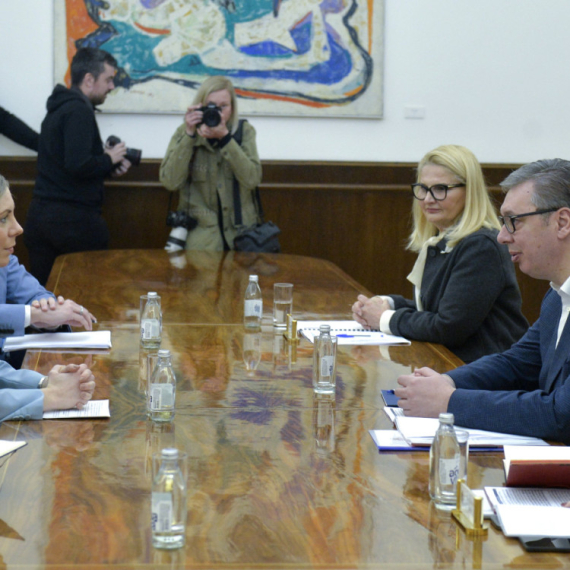 Vučić sa švedskom ministarkom za EU: Otvoren zagovor; Imali smo različita viđenja FOTO